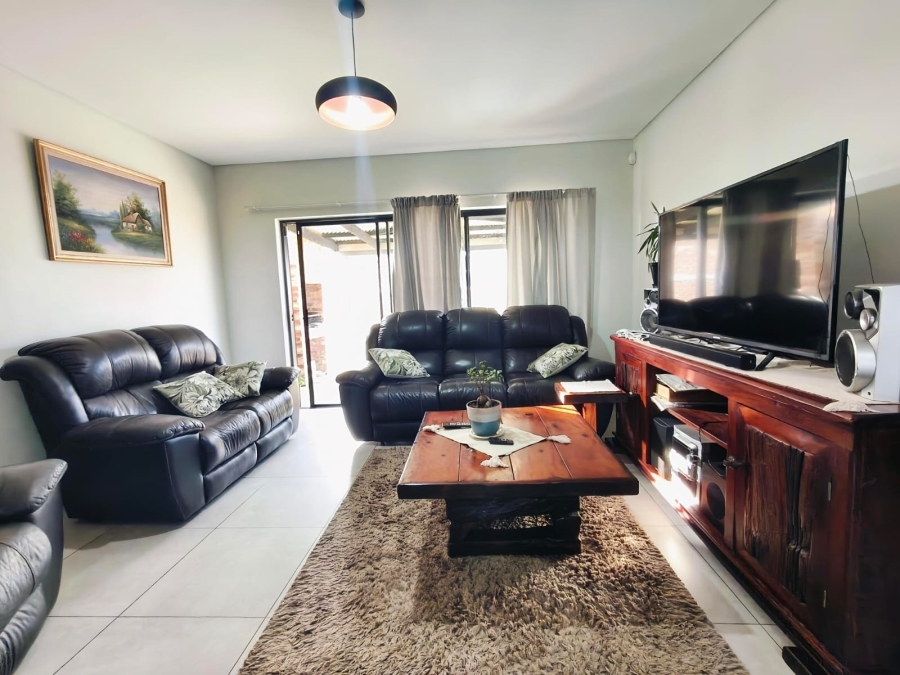 3 Bedroom Property for Sale in Baillie Park North West